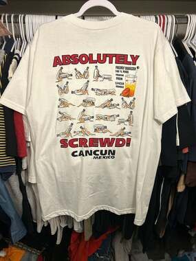 Vintage 90s Absolutely Screwd Cancun Mexico Graphic T-Shirt Size Large